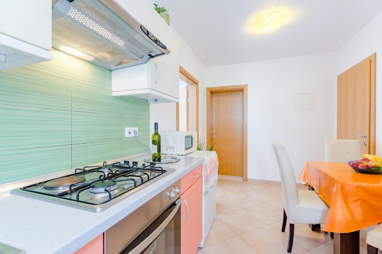 Villa Kosa ブレラ 部屋 写真