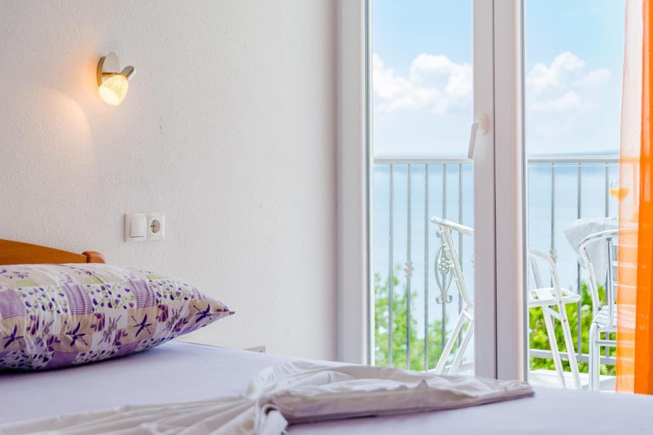 Villa Kosa ブレラ 部屋 写真
